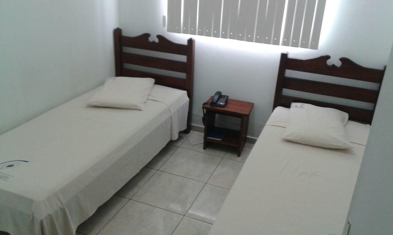 Hotel Ceolatto Av Julio Campos Várzea Grande Exteriör bild